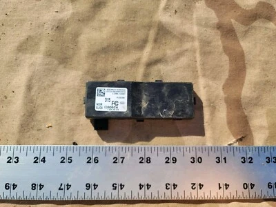 Sensor receptor de entrada sin llave Chevy Camaro GM 2010-2015 OEM 13501981  Foto 1 de 3