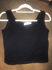 St. John Collection Sleeveless 17โ Bust Knit Tank Top USA Cropped Black ๐งก - Picture 1 of 9
