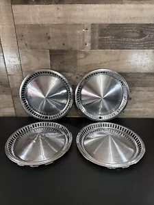 SET Of 4 1957 PLYMOUTH FURY BELVEDERE HUBCAPS WHEEL COVERS P/N 1730797 #594 SET2 - Foto 1 di 24
