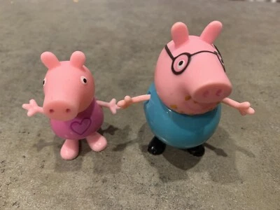 Peppa Pig Lote de 2 Estatuillas Niños Fingir Jugar George y Papá Foto 1 de 3