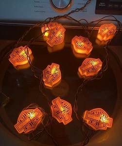 Harley-Davidson Orange Shield Party String Lights 10 Lights - Picture 1 of 8