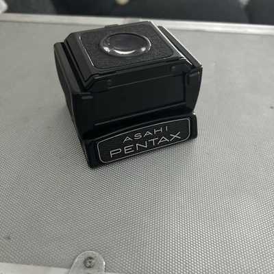 Asahi Pentax 6x7 FOLDING FOCUSING HOOD  - Image 1 of 4