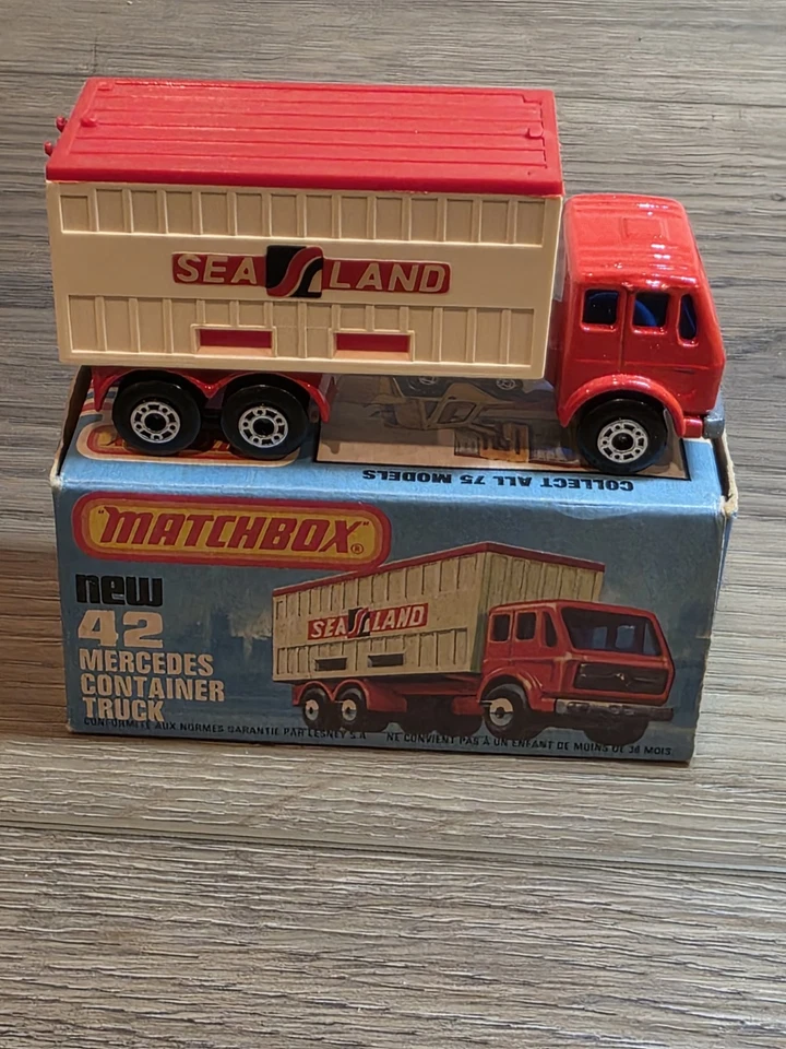 1976 MATCHBOX SUPERFAST #42 MERCEDES CONTAINER TRUCK SEA LAND TRAILER with Box  - Image 1 of 4