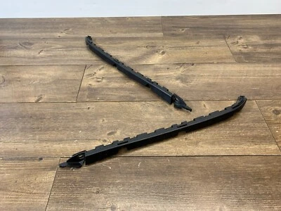 Parachoques trasero Mercedes-Benz CLS550 2012-2018 guía superior soporte diestro y derecho Foto 1 de 4