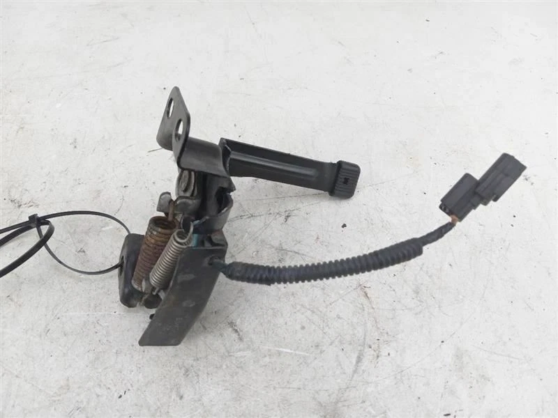 Honda Civic 2009 pestillo de capó 7638 Foto 1 de 4