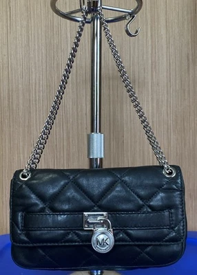 Bolso de Hombro Michael Kors Negro Diamante Acolchado Imitación Cuero Solapa Foto 1 de 4
