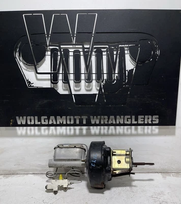 1991-1995 Jeep YJ Wrangler Power Brake Booster Master Cylinder OEM CC 9H - Image 1 of 4