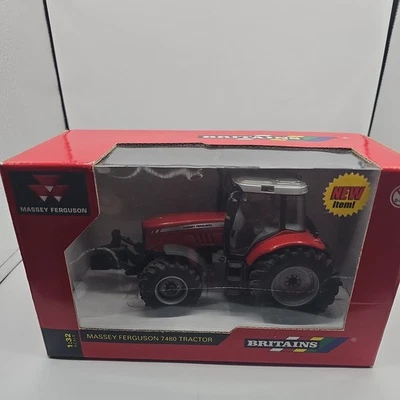 Britains 42501 Massey Ferguson 7480 Die Cast Farm Tractor Model - Image 1 of 4