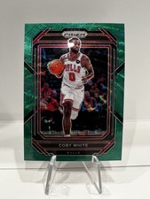 2022-23 Panini Prizm "Green Prizm" Coby White#71 Bulls Card