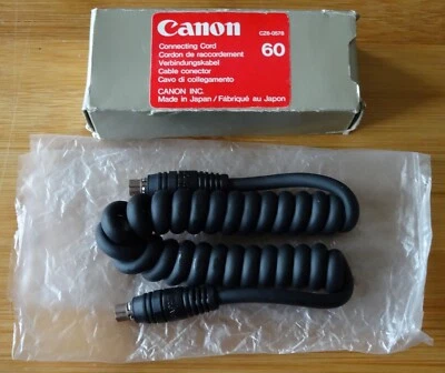 Canon CZ-0578 [60] Flash Unit Sync Coiled Connecting Cord Boxed, Exc. Condition. - Image 1 of 4