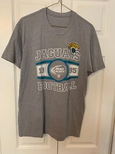 VINTAGE Mens Jaguars FOOTBALL 1995 BUD LIGHT NFL T Shirt sz SMALL ** - Picture 1 of 2