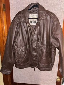 VTG New Zealand Outback Bomber Jacket Leather Black Size Large Heavy Pockets - Bild 1 von 3