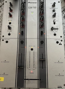 Pioneer DJM-707 Dj Mixer - 2 Ch Battle Mixer - Fine Shape!! - Picture 1 of 7