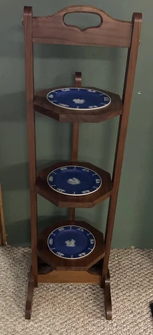 Wedgwood 3 Tier Folding Table Pie Stand 3 Plates 39”x12” Excellent Condition!!!’ Cover