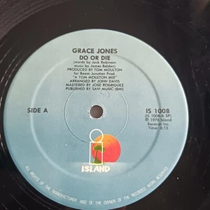 Grace Jones ‎– Do Or Die (12" Single) Island Records ‎– IS 1008 - Picture 1 of 4