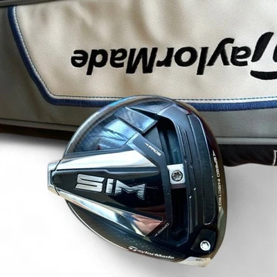 TaylorMade SIM 9 ( 9.0 )° driver head only Used ( RH ) w/cover - Image 1 of 4