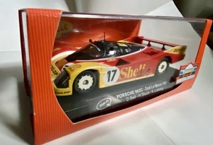 Slot IT car • 1/32 Porsche 962C #17 Le Mans 1988 SICA03D • Forse ha funzionato 1 giro - Foto 1 di 11