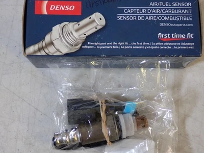 Authentic DENSO 234-9051 Oxygen Sensor o2 Sensor Upstream for GS300 GS350 GS450 Foto 1 de 4