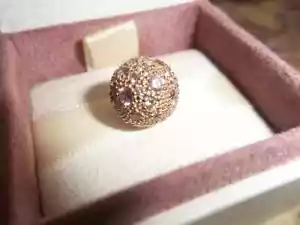 Genuine Pandora Rose Gold Sparkling Pink Cosmic Stars Clip Charm 781286PCZ - Picture 1 of 3