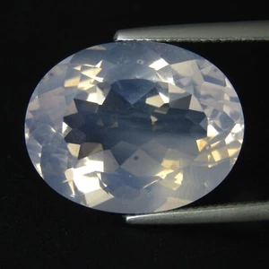 15.98Cts Massive Natural Lavender Color Quartz Oval Shape Loose Gem - Picture 1 of 4