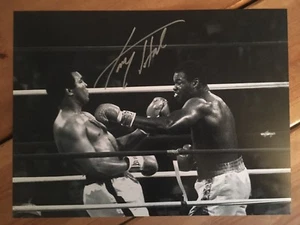 Larry Holmes Hand Signed 16x12 Autographed Boxing Photo PROOF & COA - Picture 1 of 1