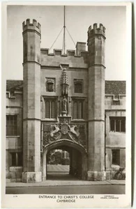 ENTRANCE TO CHRIST'S COLLEGE, CAMBRIDGE - Cambridgeshire Postcard Stearn - Picture 1 of 2
