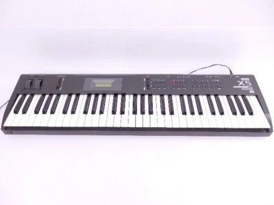 KORG X5 Music Synthesizer Black keyboard Music Instruments - Image 1 of 4