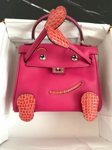 BNIB Hermès Kelly Dolle "Quelle Idole" – Rose Mexico Touch Rouge De Coeur 2025 - Picture 1 of 24