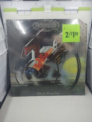 1974 Hawkwind Hall Of The Mountain Grill United LP Artists Records UA-LA328-G - Image 1 of 4