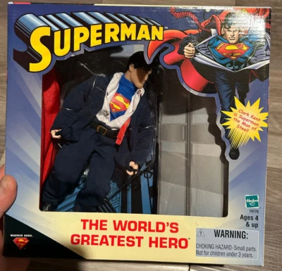 FIGURA DE ACCIÓN SUPERMAN EL HÉROE MÁS GRANDE DEL MUNDO 8 PULGADAS EXCLUSIVA DE TIENDAS OBJETIVO Foto 1 de 4