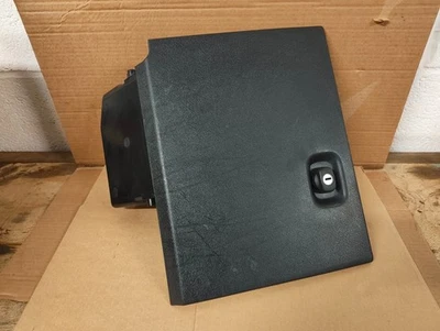 LOCKABLE GLOVEBOX - PEUGEOT 205 GTI PHASE 2 - BLACK 9600111777 1990-1997 - Image 1 of 4