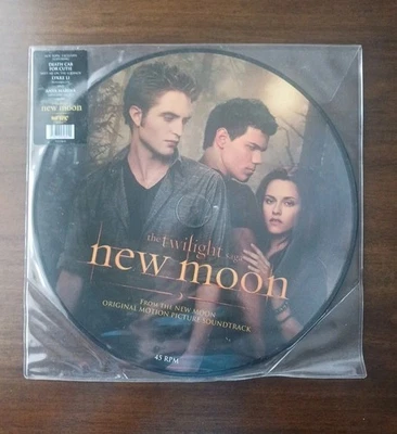 Twilight Saga New Moon Soundtrack Picture Vinyl Hot Topic Exclusive New/Sealed  - Image 1 of 2