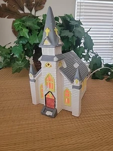 Vintage Ceramic Lighted Christmas Village House "INDIAN WORSHIP" By Yuletide  - Picture 1 of 8