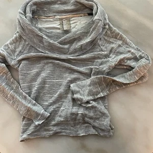 Anthropologie Off The Shoulder Top Size XSP - Picture 1 of 4