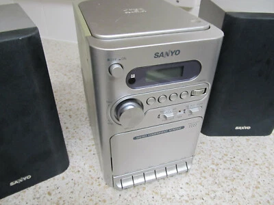 SANYO DC-DA 900 MICRO SYSTEM - SPARES/REPAIRS  (Please see details) - Image 1 of 4