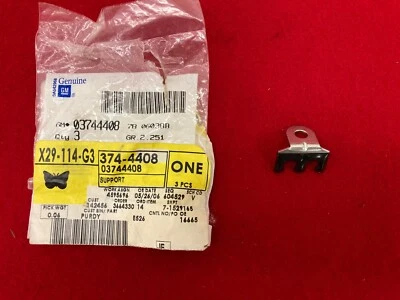 NOS GM Corvette Spark Plug Wire Support 3744408 Bel Air Impala Chevy II 58 To 74 Foto 1 de 4