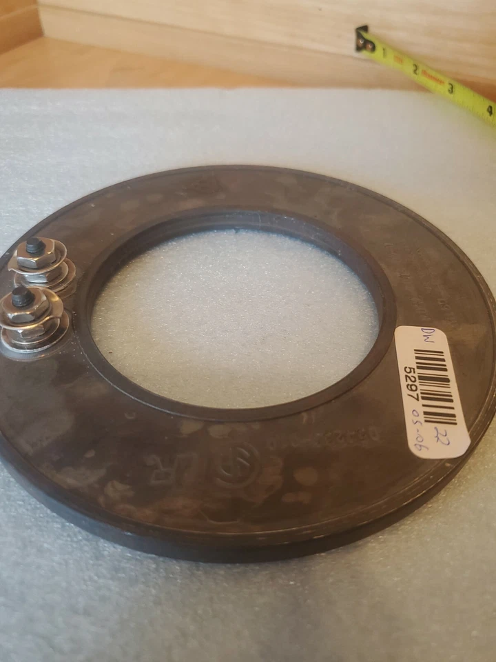 091HP 054263-010 Heater Cromalox A-40 240v 750W 5-3/8" OD, 3" ID *IN*STOCK* USA* - Image 1 of 4