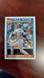 1990 Topps Micro - #392 Seattle Mariners - Picture 1 of 4