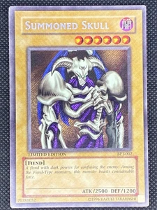 2002 Yu-Gi-Oh! Summoned Skull BPT-002 Collectors Tin Promo Ultra Rare Holo LP - Picture 1 of 8