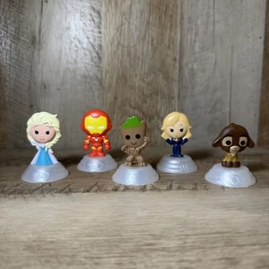 2023 Disney 100 anni Elsa McDonald's Happy Meal Iron Man GROOT Captain Marvel - Foto 1 di 6