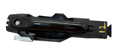 14 15 16 17 18 19 Manija de puerta exterior izquierda delantera Nissan Versa - OEM: 826403WC2A Foto 1 de 4