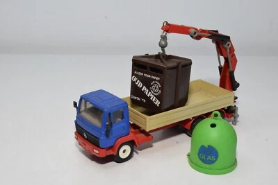 B67 1:55 SIKU 2920 MERCEDES-BENZ LN GRU CAMION RICICLAGGIO TRANSPORTER OLANDESE! - Immagine 1 di 4