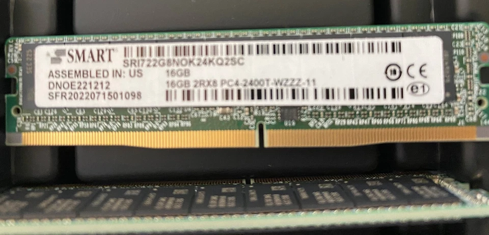 SRI722G8NOK24KQ2SC SFR2022071501098 Smart Modular 16GB DDR4-2400 Mini DIMM RAM Foto 1 de 1