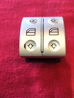 2005-2011 MERCEDES R171 SLK280 SLK350 Left Window Handle Switch OEM 1718205510 - Image 1 of 4