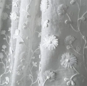 3D Flowers Embroidery Cotton Fabric Scallop Floral Cotton Lace for Dress Blouse - Picture 1 of 10