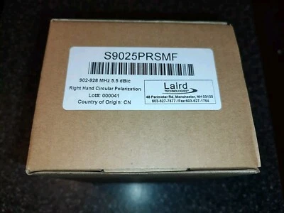 New Laird S9025PR RFID Antennas 902-928 MHz, 5.5 DBic Right Circular Polarized - Image 1 of 3