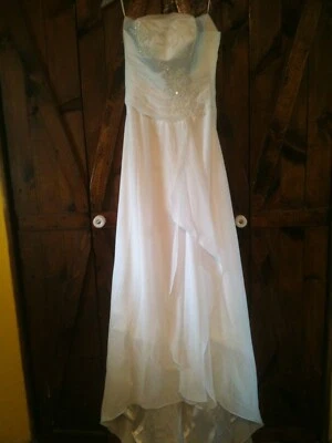 Size 4 Chiffon Wedding Dress - Image 1 of 4