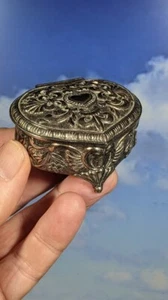 Vintage Pewter Trinket Jewellery Box. 6.5cm x 6cm x 2cm - Picture 1 of 10