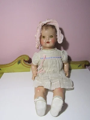 Винтажная кукла Horsman Composition Baby Doll 23 дюйма викторианские сапоги на пуговицах и шапочка с ГЛАЗАМИ dmged - Изображение 1 из 4