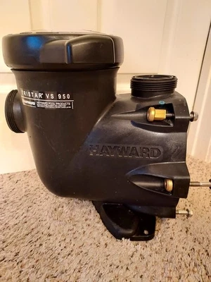 Hayward TriStar PoolPump Housing With Strainer Basket,Lid,Plugs & Bolts SPX3200A - Image 1 of 4